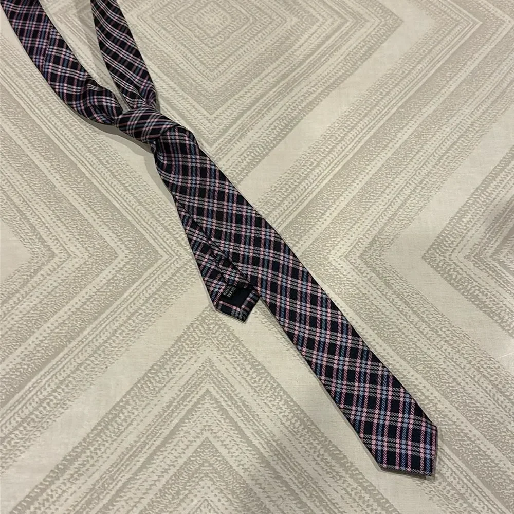 Isaac Mizrahi New York Little Boys Plaid Tie